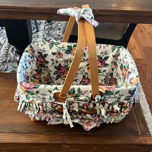 Longaberger basket with accessories